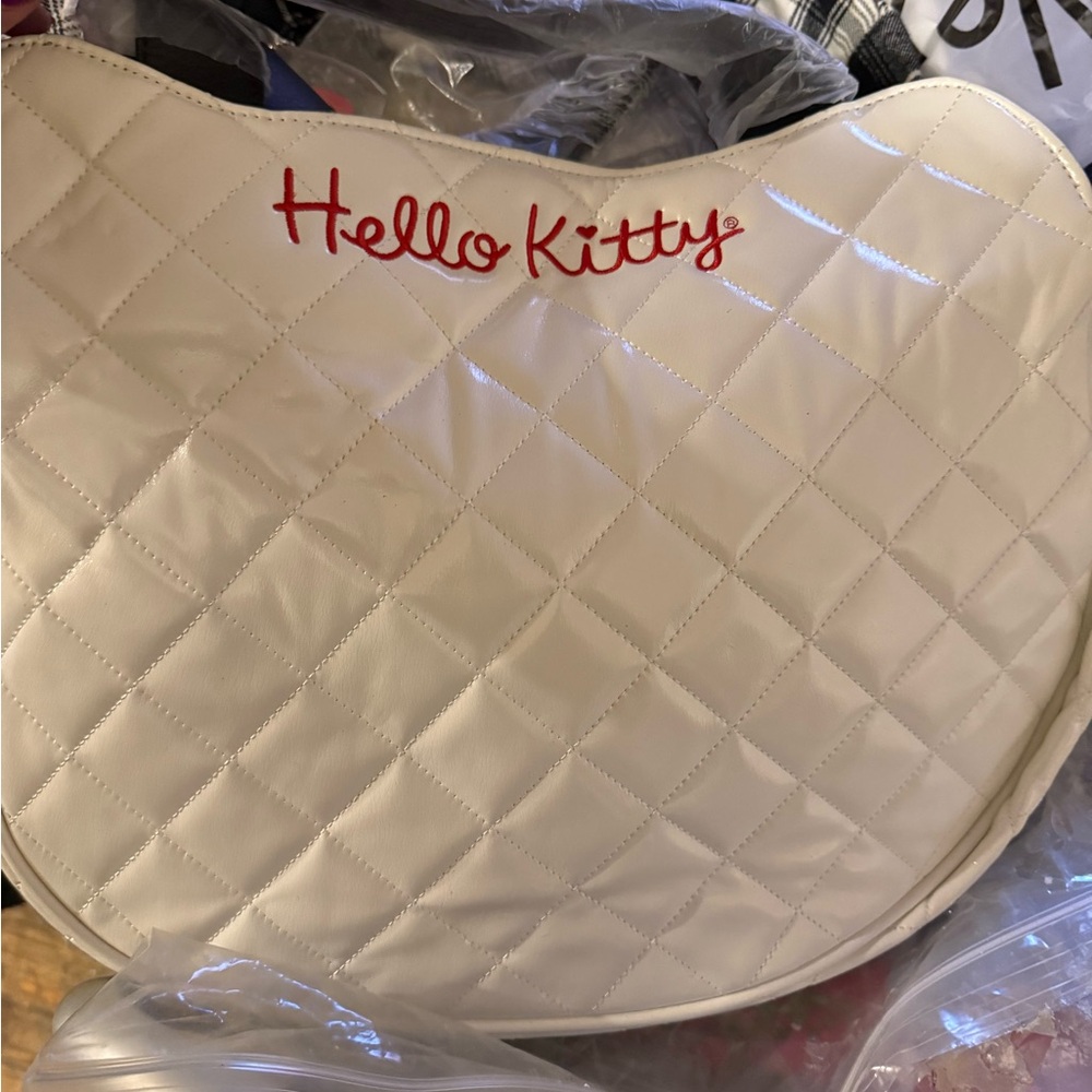 Hello Kitty Cream Quilted Shoulder Bag with Red Logo